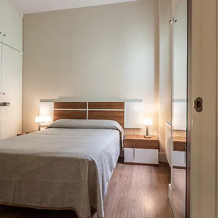 Apartamento Domus Seleqtia Plaza de Santiago Caces Exterior foto